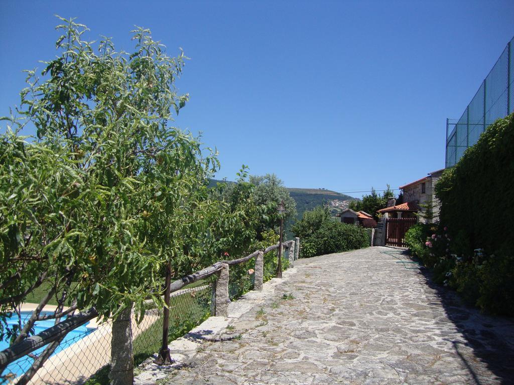 Hostal Refugio Dos Cregos Riba de Mouro Exterior foto
