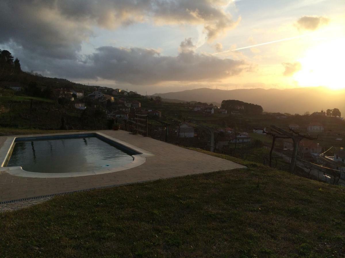 Hostal Refugio Dos Cregos Riba de Mouro Exterior foto